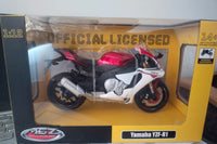 Yamaha YZF R1 bike Diecast model white and red 1/12 scale miniature Bike model by Metal Speed ZONE MSZ