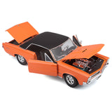 Maisto 1:18 1965 Pontiac GTO Hurst Edition Orange